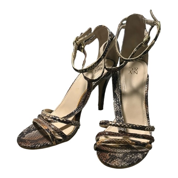 NEW NY & C Beige & Brown Strappy Stiletto Sandals Size 8 Faux Snakeskin Heels - Picture 2 of 11